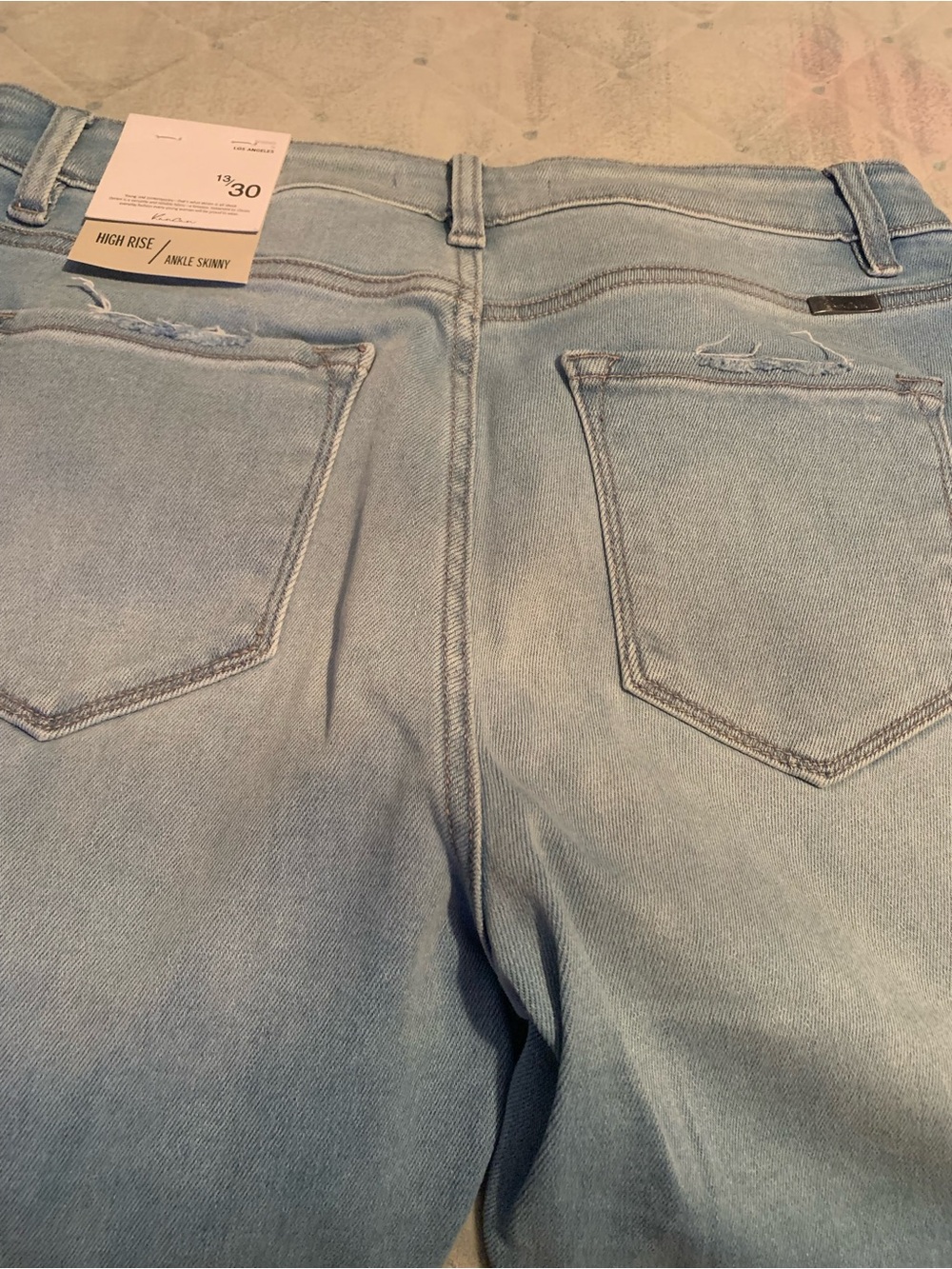 KanCan Light Wash women stretchy Jeans